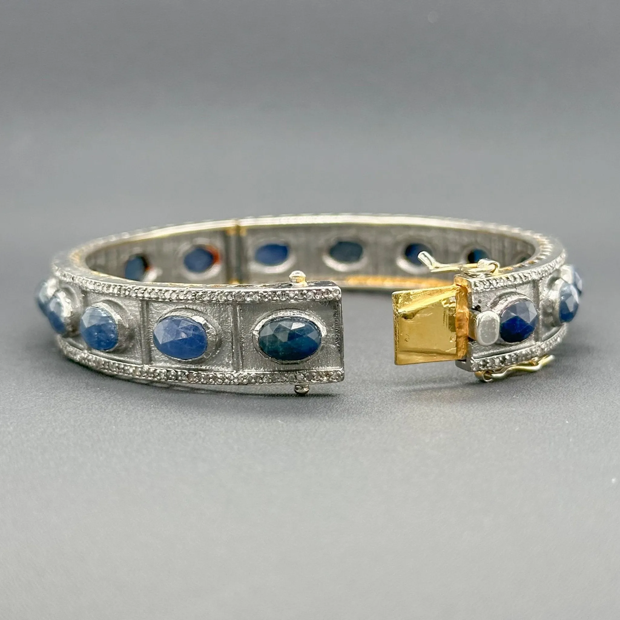 Estate SS 19.00ctw Sapphire & 1.13ctw H-I/SI1-2 Diamond Bangle Bracelet