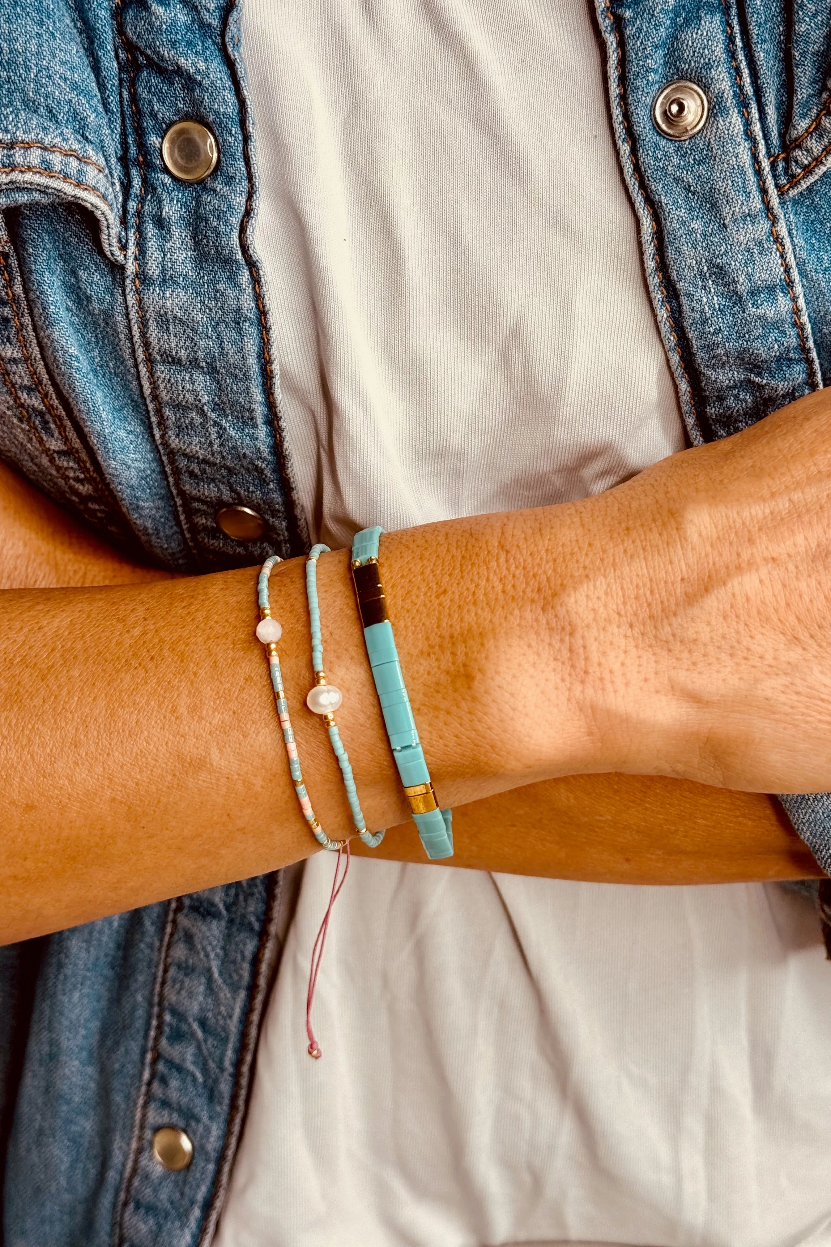 Handmade Glass Bead Bracelet - Turquoise/Gold