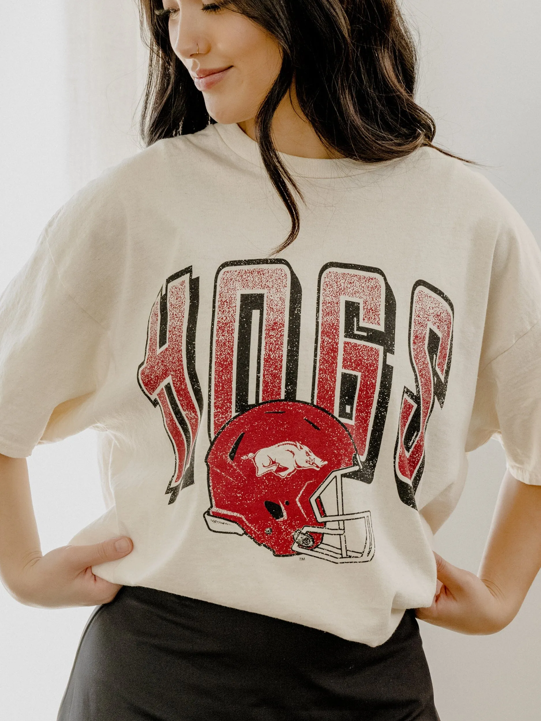 Hogs Helmet Fade Off White Thrifted Tee